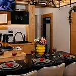 Maya's 58 - Bridge Appartement *