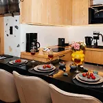 Maya's 58 - Bridge Appartement