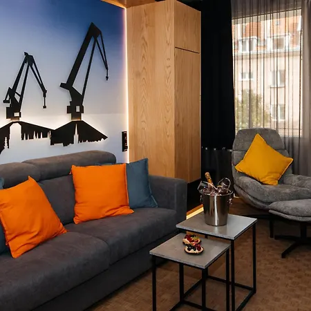 Maya's Flats & 58 - Bridge * Gdańsk