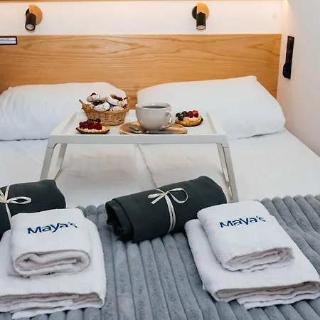 Apartament Maya's Flats & 58 - Bridge *