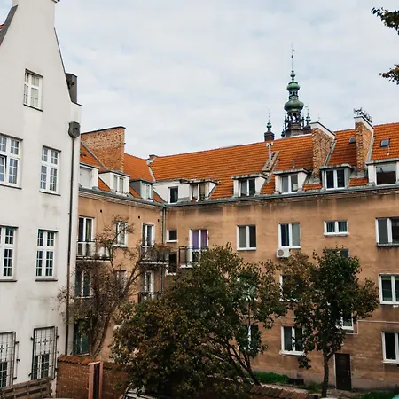 Maya's Flats & 58 - Bridge *