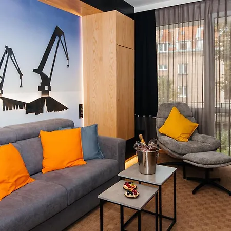 Daire Maya's Flats & 58 - Bridge *