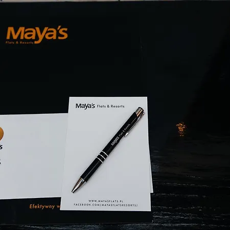 Maya's Flats & 58 - Bridge Daire Gdansk