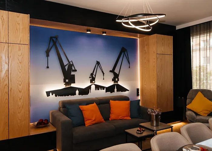 Maya's Flats & 58 - Bridge Appartement