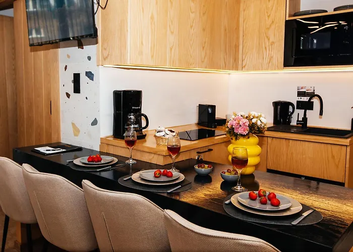 Lejlighed Maya's Flats & 58 - Bridge *