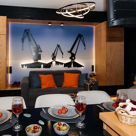 Maya's Flats & 58 - Bridge * Гданьск